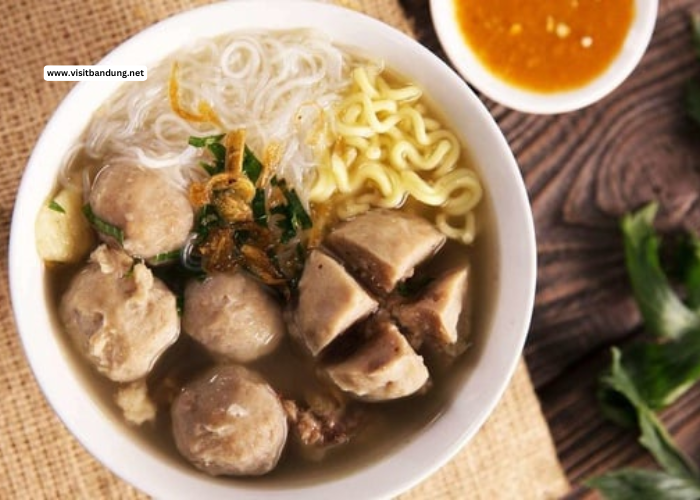 Bakso: Makanan Khas Indonesia yang Menggugah Selera